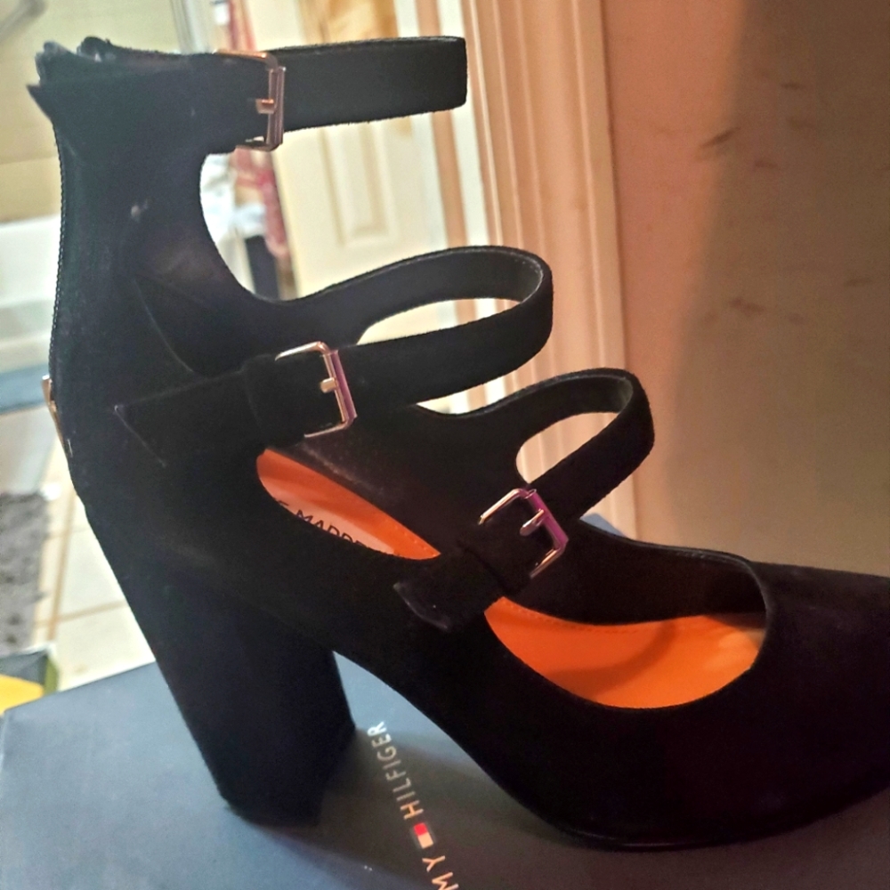 Women shoes